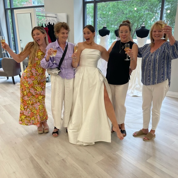 Meet your Posher, Kels - Picture 4 of 6